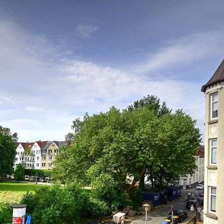 Fewo1846 - Parkblick - Komfortable Wohnung Mit 2 Schlafzimmern Und 2 Balkonen Flensburg Kültér fotó
